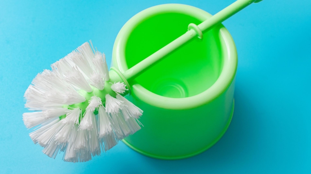 toilet brushes