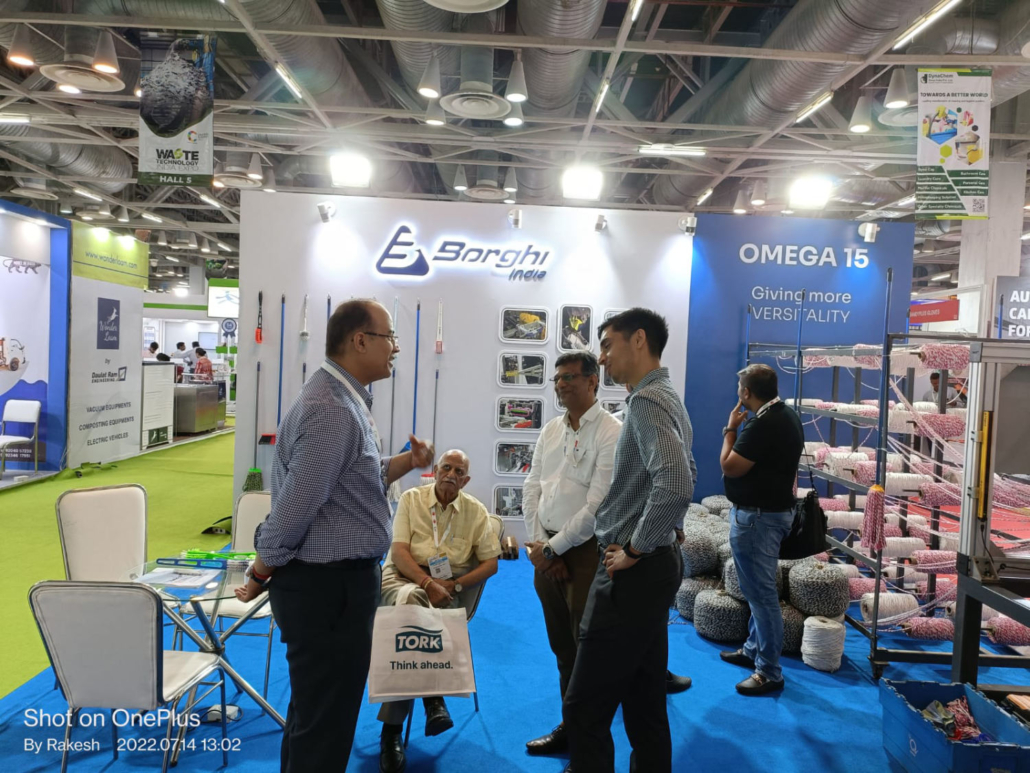 PHOTO 2022 07 14 18 25 26