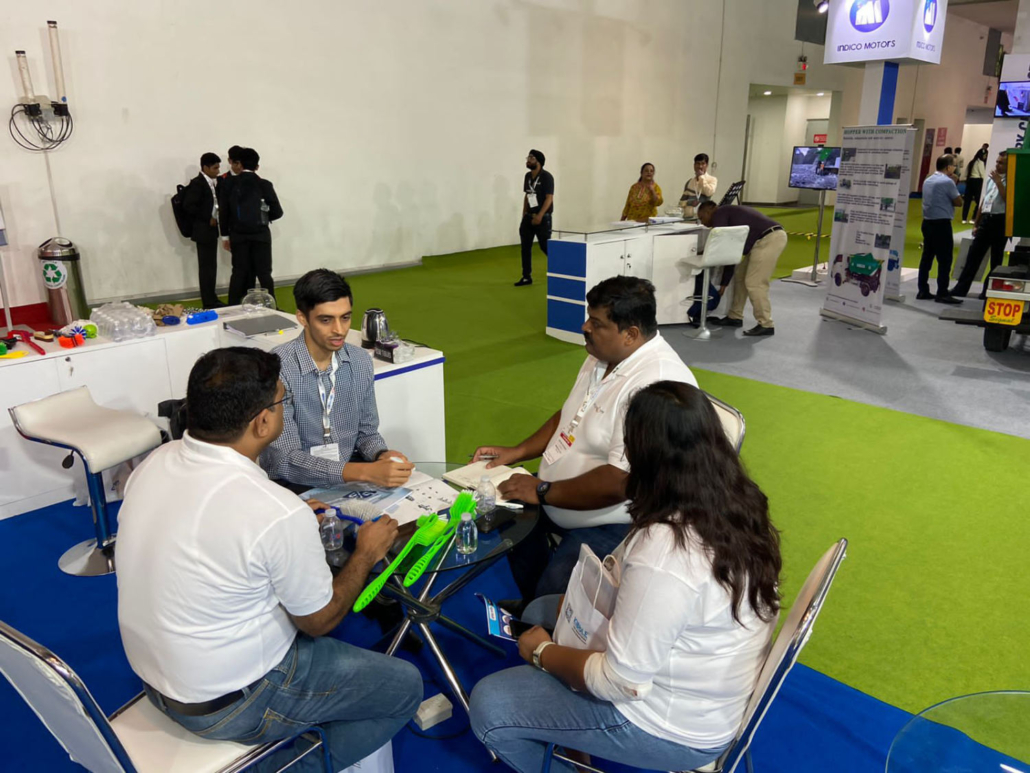 PHOTO 2022 07 14 22 00 3361