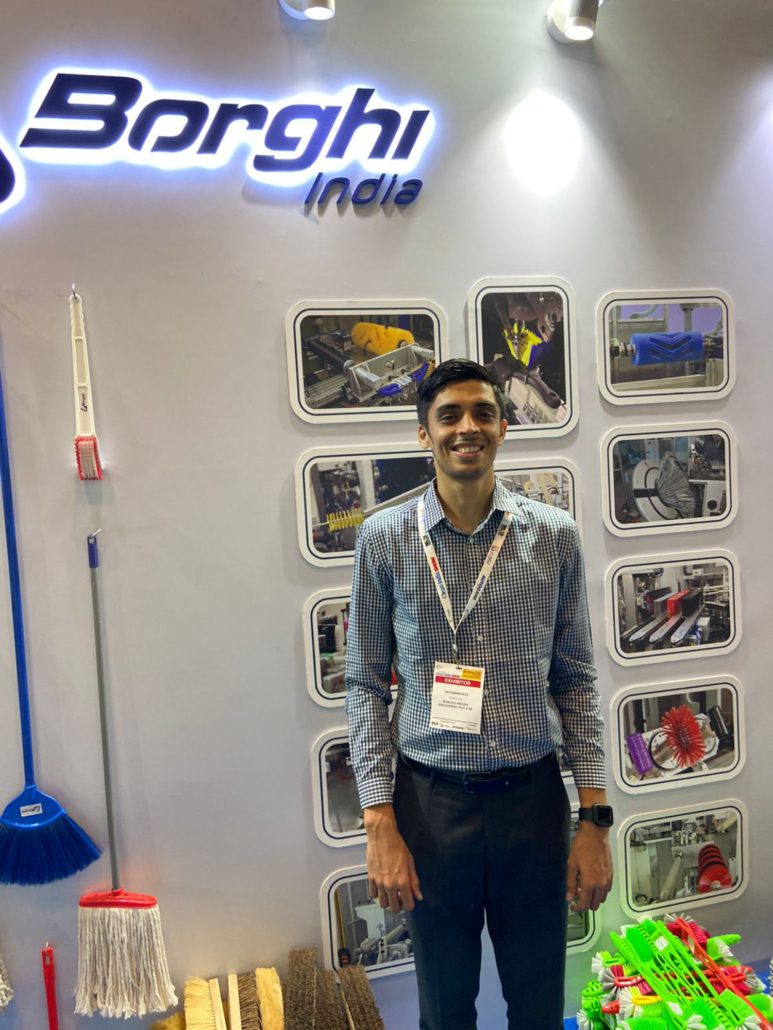 PHOTO 2022 07 14 22 00 55