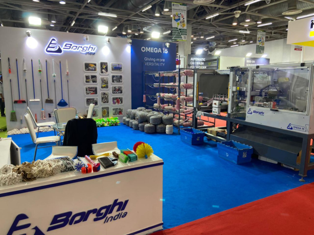 PHOTO 2022 07 14 22 02 23