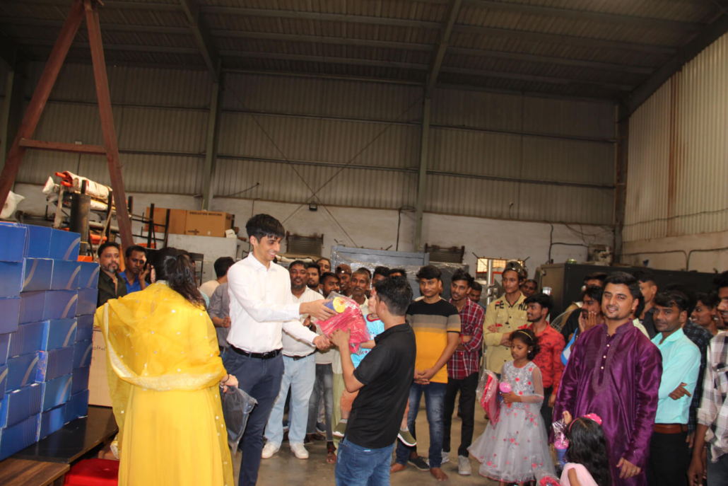 Dusshera 2023 Networking and Gifts to Kids 15