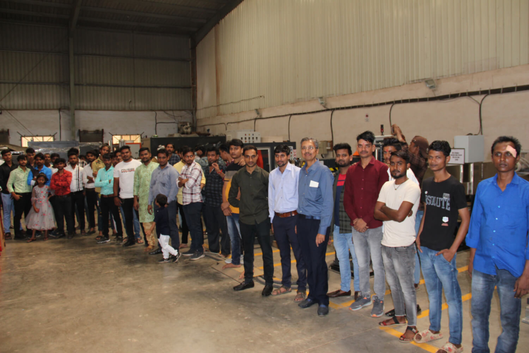 Dusshera 2023 Networking and Gifts to Kids 4